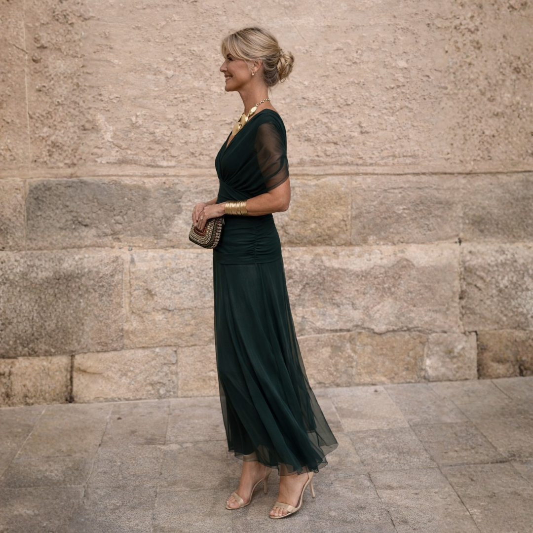 MIKAELA | Robe longue drapée à épaules dénudées