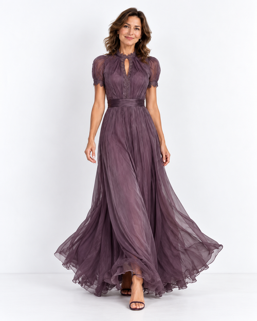 Ambre | Robe longue violette avec découpe goutte d'eau et bordure en dentelle de mousseline